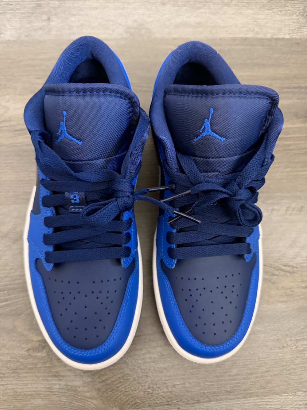 Nike Air Jordan 1 Low Royal Blue Navy White Women’s Size 7 New With Box - Picture 3 of 8